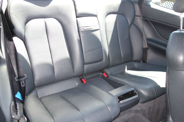 2002 Mercedes-Benz CLK-Class LT 1500 DVD W/monitorflex Fuel 4X4