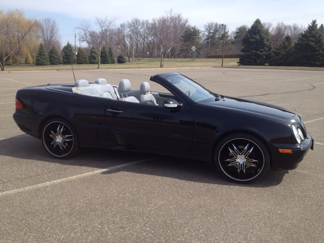 2002 Mercedes-Benz CLK-Class 7-passenger