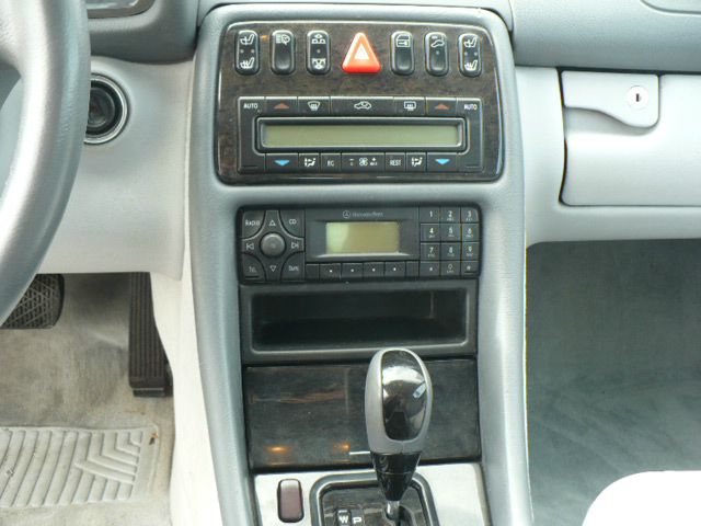 2002 Mercedes-Benz CLK-Class 2.0T Quattro AWD Wagon