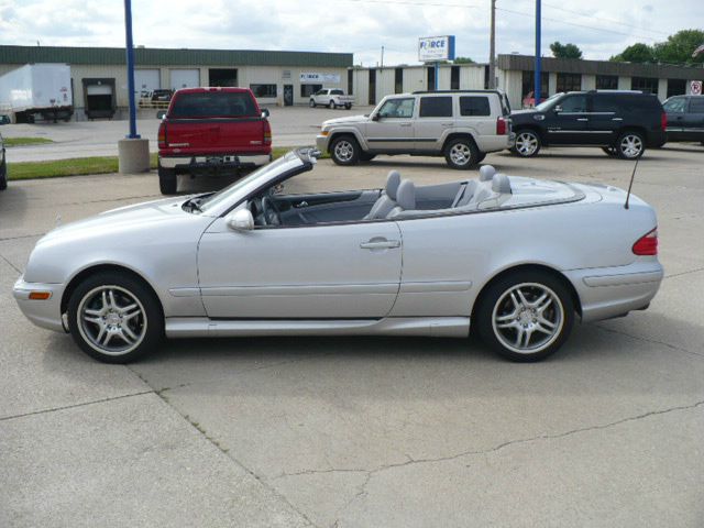 2002 Mercedes-Benz CLK-Class 2.0T Quattro AWD Wagon