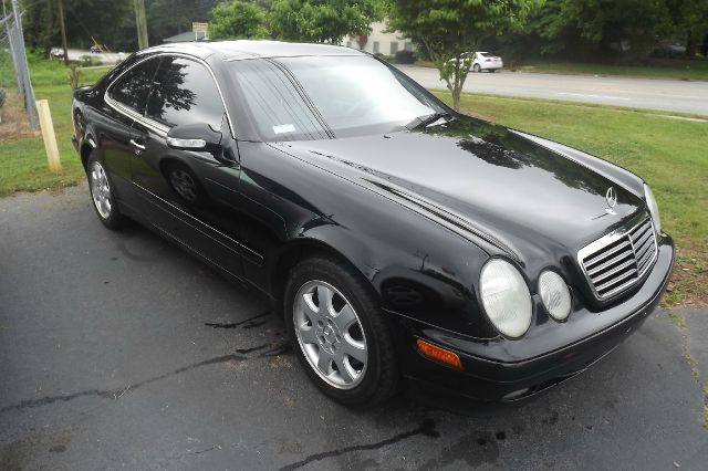 2002 Mercedes-Benz CLK-Class LT 1500 DVD W/monitorflex Fuel 4X4