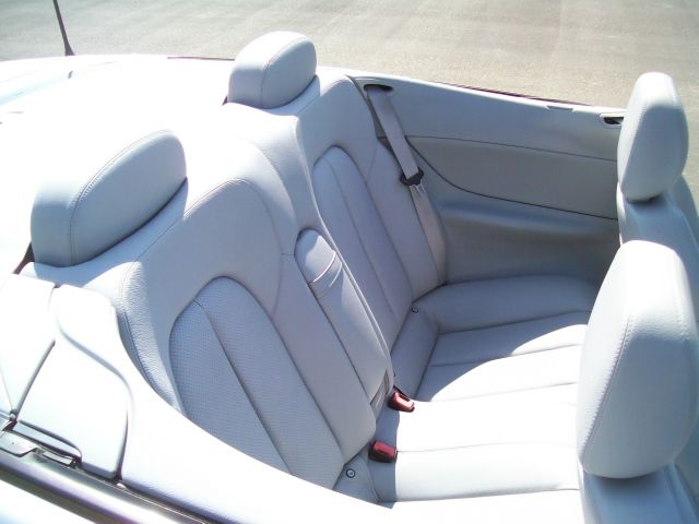 2003 Mercedes-Benz CLK-Class 7-passenger