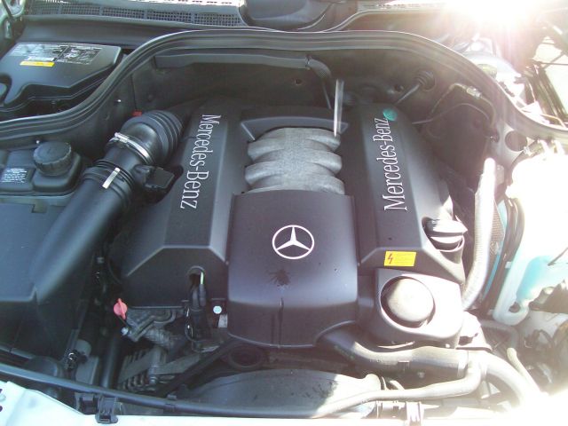 2003 Mercedes-Benz CLK-Class 7-passenger