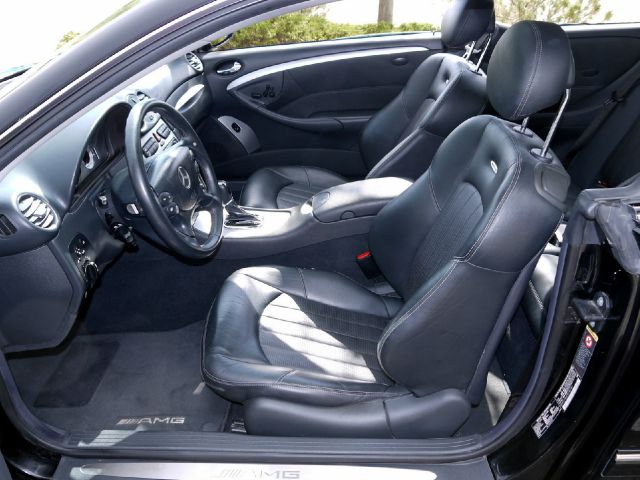 2003 Mercedes-Benz CLK-Class Supercab 145 STX 4WD