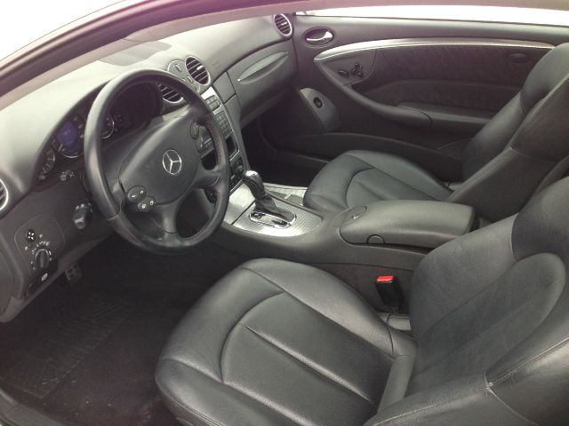 2003 Mercedes-Benz CLK-Class LT 1500 DVD W/monitorflex Fuel 4X4