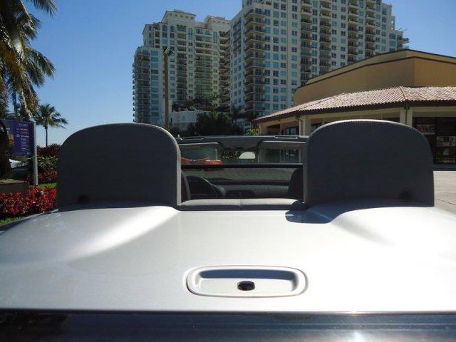 2003 Mercedes-Benz CLK-Class Limited V6