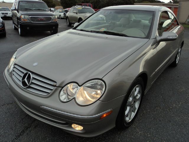 2003 Mercedes-Benz CLK-Class LT 1500 DVD W/monitorflex Fuel 4X4