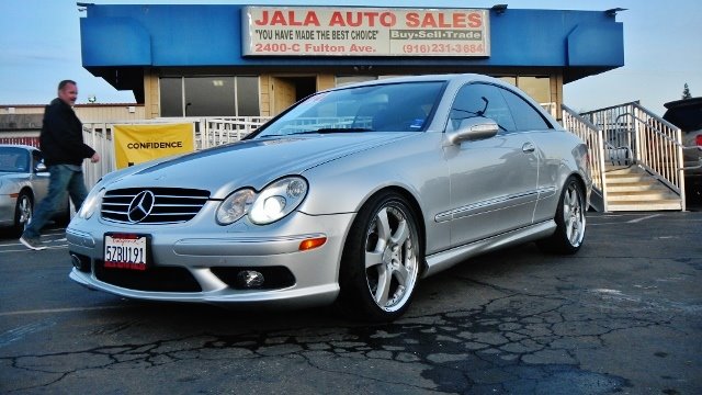 2004 Mercedes-Benz CLK-Class Supercab 145 STX 4WD