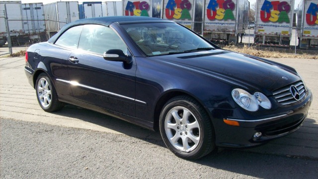 2004 Mercedes-Benz CLK-Class 7-passenger