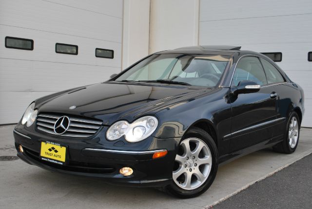 2004 Mercedes-Benz CLK-Class LT 1500 DVD W/monitorflex Fuel 4X4