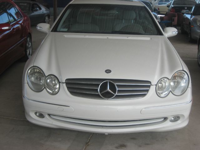 2004 Mercedes-Benz CLK-Class LT 1500 DVD W/monitorflex Fuel 4X4