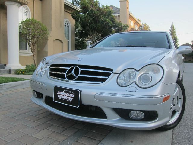 2004 Mercedes-Benz CLK-Class LTD Wagon AWD