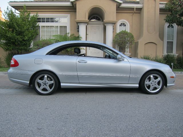2004 Mercedes-Benz CLK-Class LTD Wagon AWD