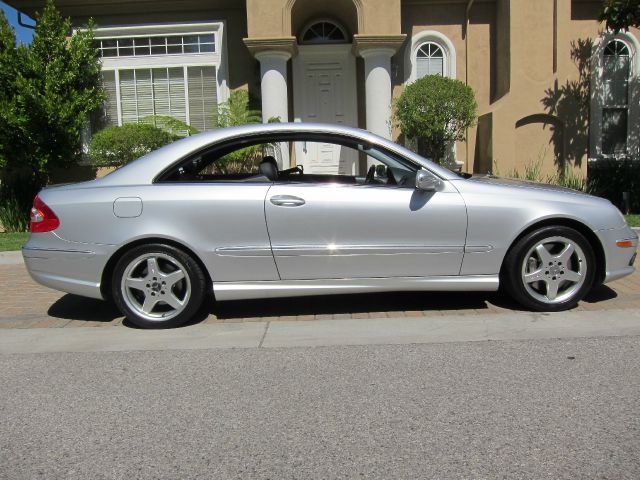 2004 Mercedes-Benz CLK-Class LTD Wagon AWD