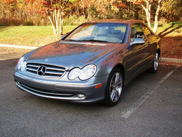 2004 Mercedes-Benz CLK-Class LT 1500 DVD W/monitorflex Fuel 4X4