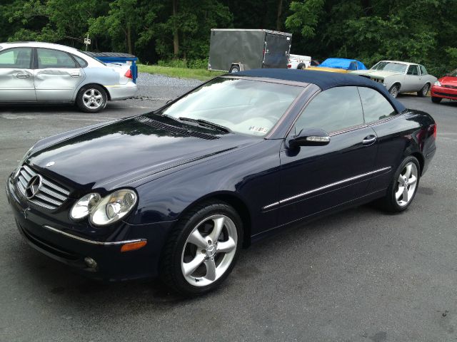 2004 Mercedes-Benz CLK-Class 7-passenger