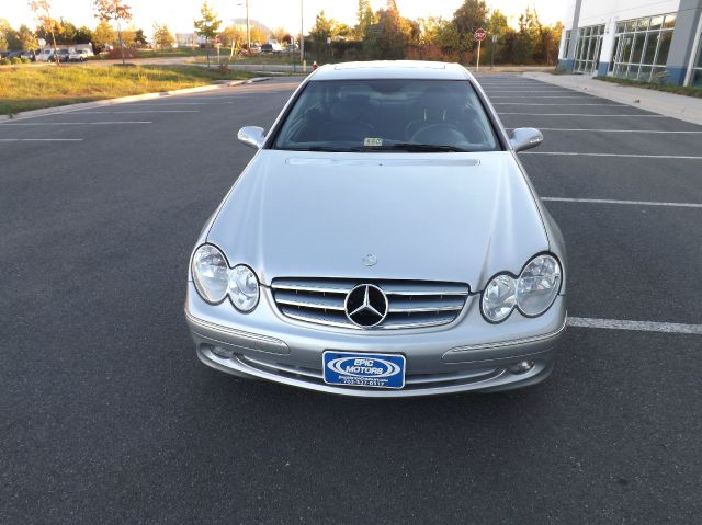 2004 Mercedes-Benz CLK-Class LT 1500 DVD W/monitorflex Fuel 4X4