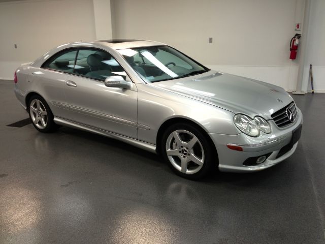 2005 Mercedes-Benz CLK-Class LTD Wagon AWD