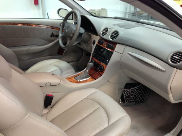 2005 Mercedes-Benz CLK-Class LTD Wagon AWD