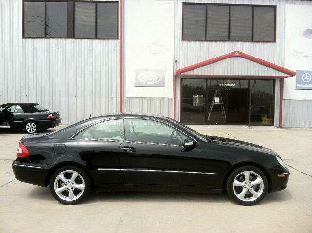 2005 Mercedes-Benz CLK-Class LT 1500 DVD W/monitorflex Fuel 4X4