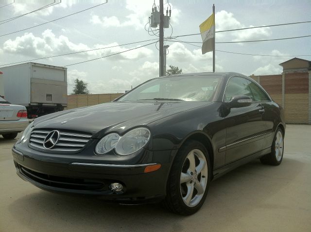 2005 Mercedes-Benz CLK-Class LT 1500 DVD W/monitorflex Fuel 4X4
