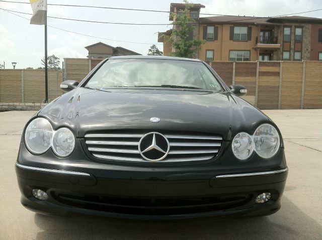 2005 Mercedes-Benz CLK-Class LT 1500 DVD W/monitorflex Fuel 4X4