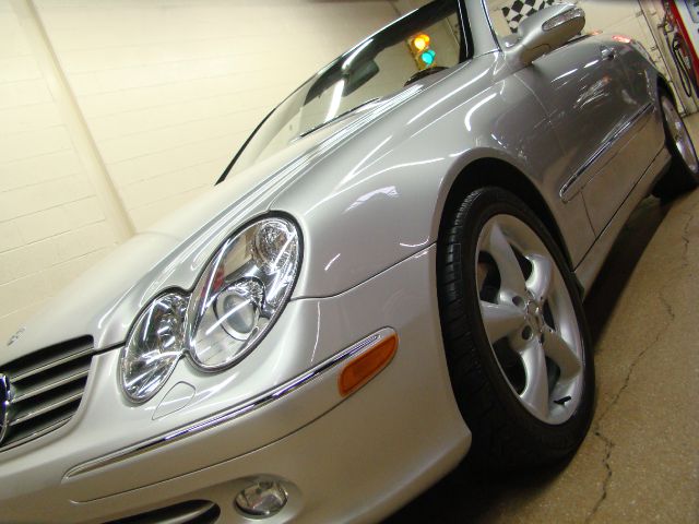 2005 Mercedes-Benz CLK-Class 7-passenger
