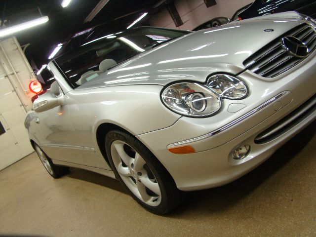 2005 Mercedes-Benz CLK-Class 7-passenger