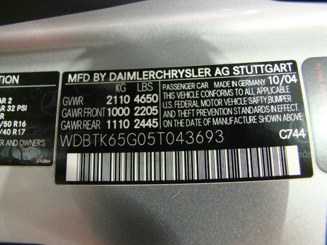 2005 Mercedes-Benz CLK-Class 7-passenger