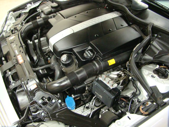 2005 Mercedes-Benz CLK-Class 7-passenger