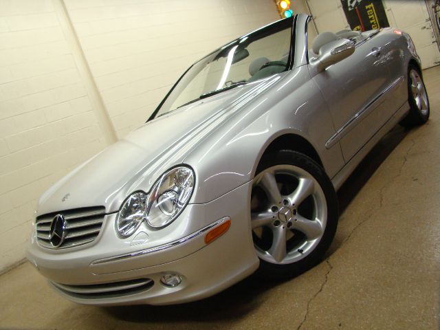 2005 Mercedes-Benz CLK-Class 7-passenger