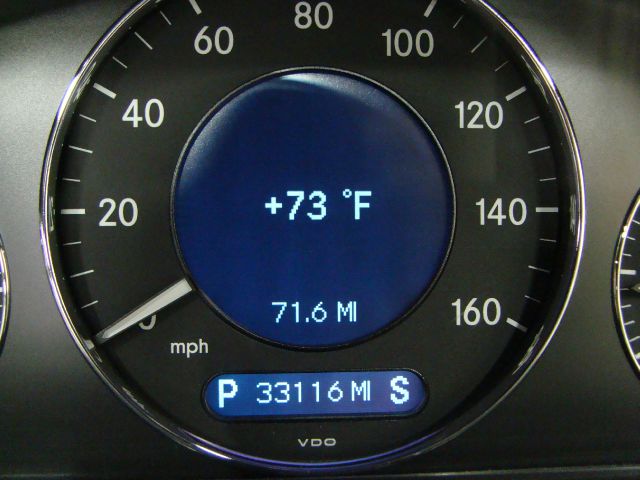 2005 Mercedes-Benz CLK-Class 7-passenger