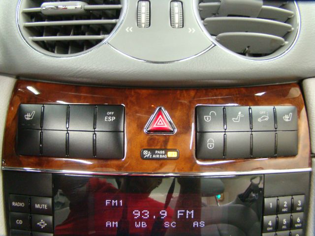 2005 Mercedes-Benz CLK-Class 7-passenger