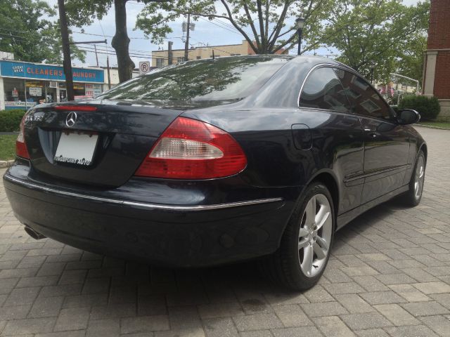 2006 Mercedes-Benz CLK-Class LX V6