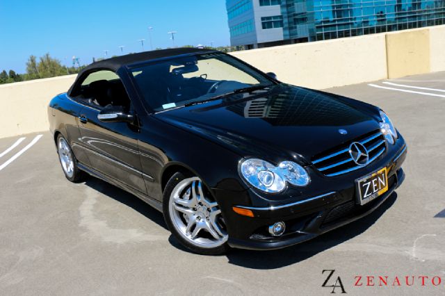 2006 Mercedes-Benz CLK-Class 3.0L SE
