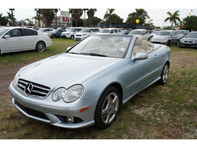 2006 Mercedes-Benz CLK-Class XLE V6