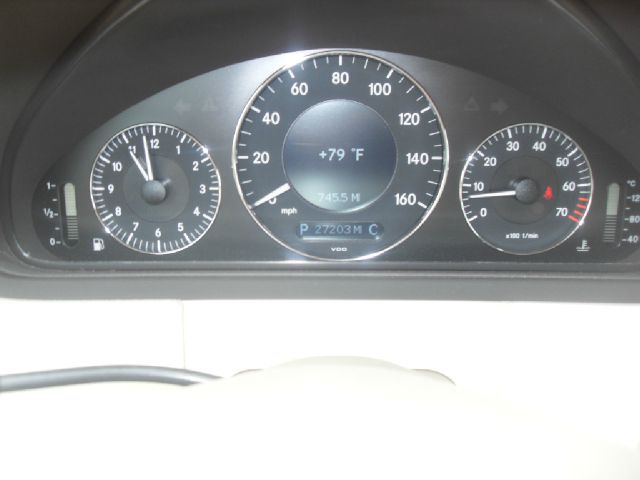 2006 Mercedes-Benz CLK-Class 3906