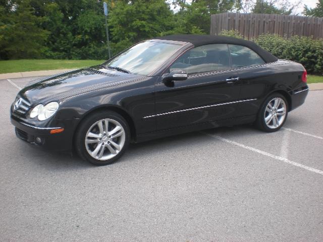 2006 Mercedes-Benz CLK-Class 3906