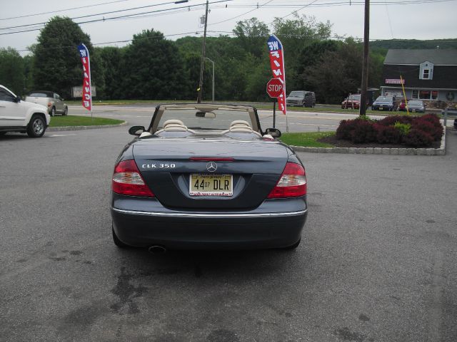 2007 Mercedes-Benz CLK-Class 3906