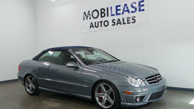 2007 Mercedes-Benz CLK-Class LT Extended Cab 2WD
