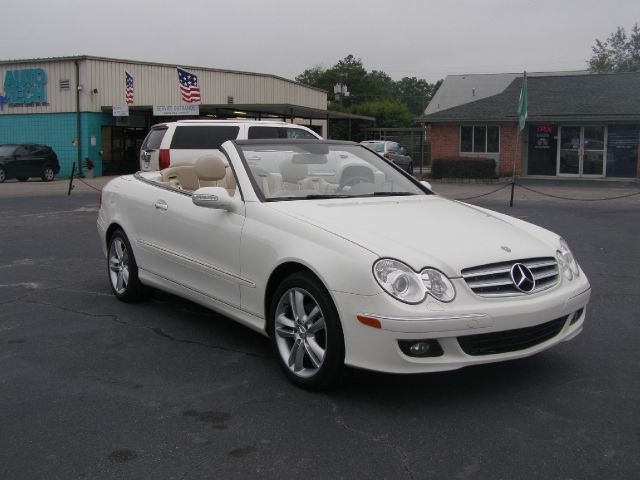 2007 Mercedes-Benz CLK-Class 3906