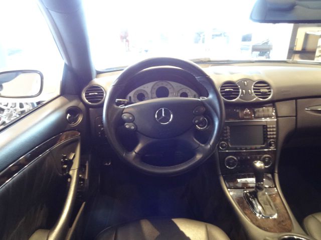 2008 Mercedes-Benz CLK-Class 3906