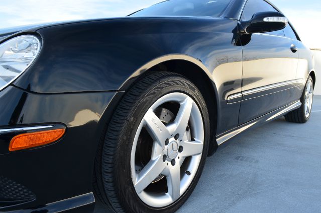 2009 Mercedes-Benz CLK-Class LX V6