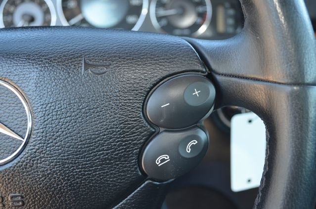 2009 Mercedes-Benz CLK-Class 3906