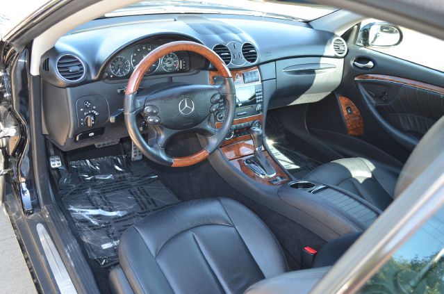 2009 Mercedes-Benz CLK-Class 3906