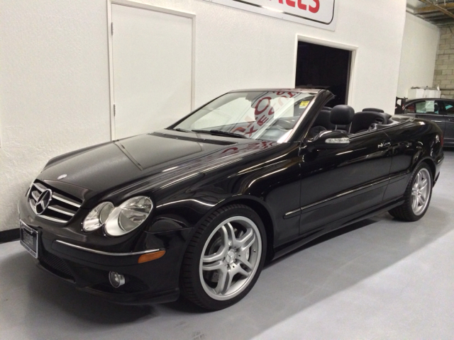 2009 Mercedes-Benz CLK-Class Sport Edition 4x4