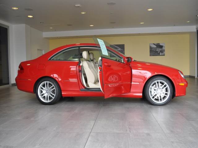 2009 Mercedes-Benz CLK-Class Scuderia