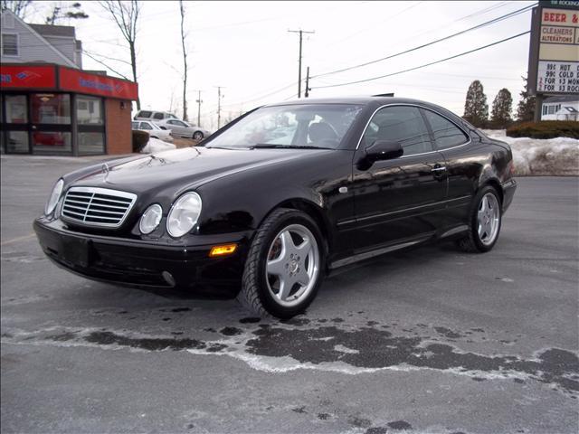 1999 Mercedes-Benz CLK Class XLE V6
