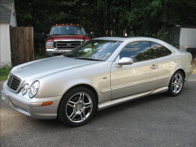 1999 Mercedes-Benz CLK Class XLE V6