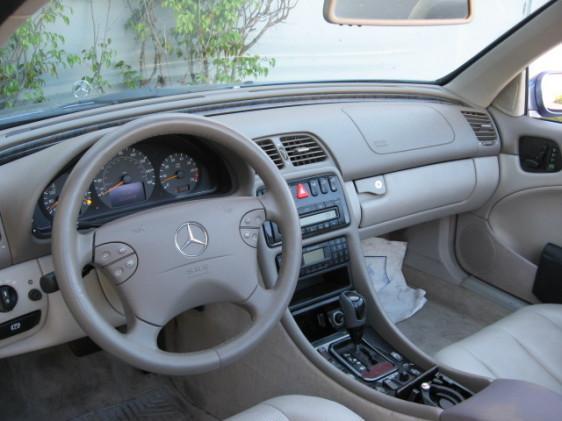 2000 Mercedes-Benz CLK Class XLE V6